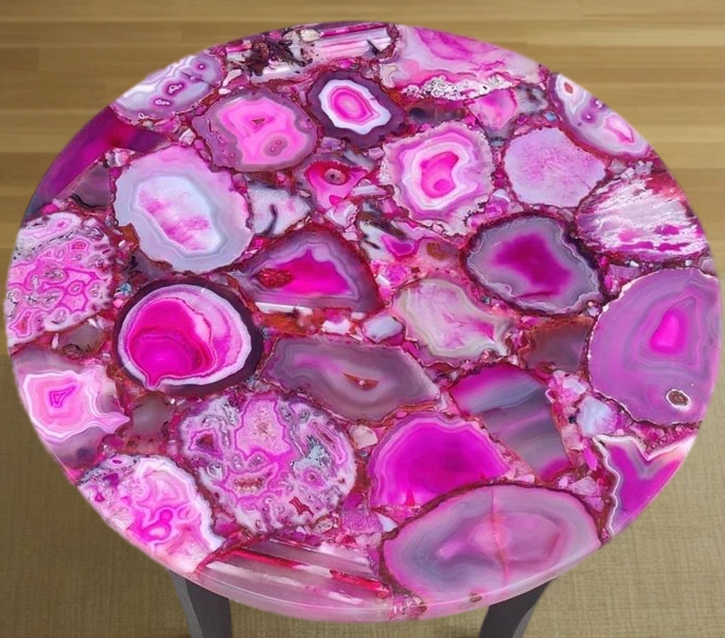 Side table pink agate